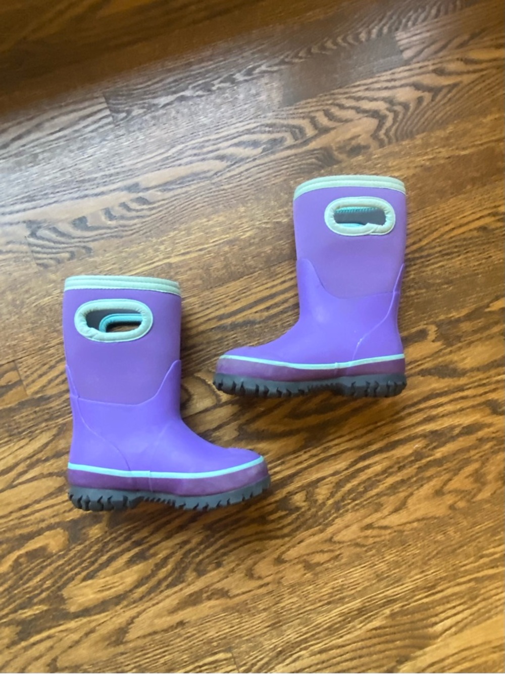 Bogs Kids Classic Waterproof Insulated Boots  size 8 Purple snow -30F